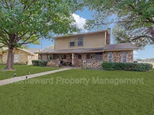 222 Brownwood Ct, Irving, TX 75060