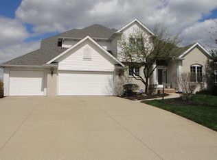 12618 Great Pines Cv, Fort Wayne, IN 46845