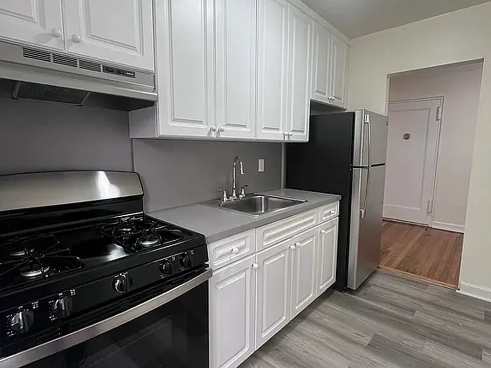 29 Murdock Ct #5H