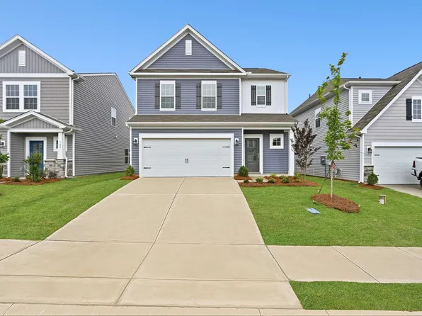 157 Farmwell Dr, Woodruff, SC 29388