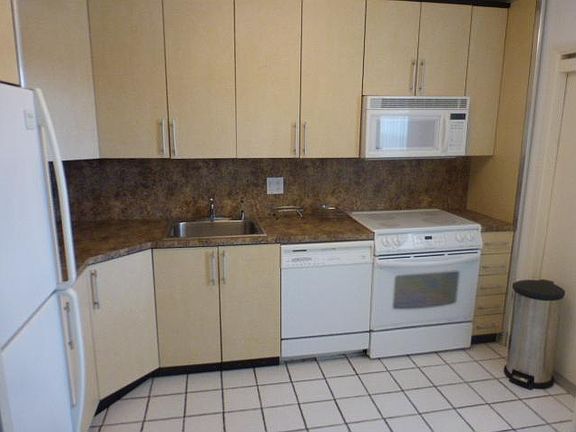 3rd image of 3351 S Palm Aire Dr APT 308