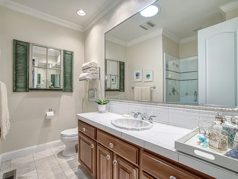 2703 Brush Creek Rd — Photo 46
