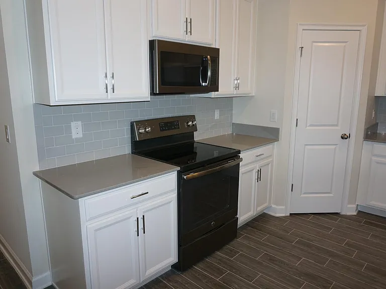 11084 Folklore St — Photo 7