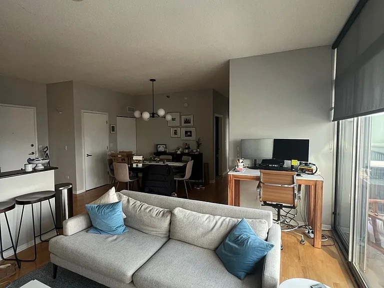 1546 N Orleans St #603 — Photo 12
