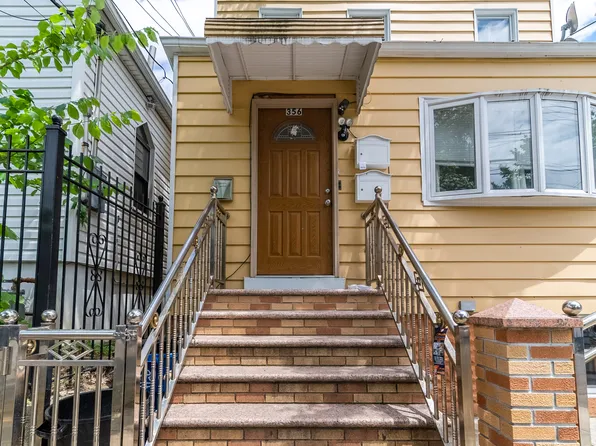 356 Underhill Avenue image 3 of 13