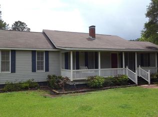 526 Beatrice Rd, Kinsey, AL 36303