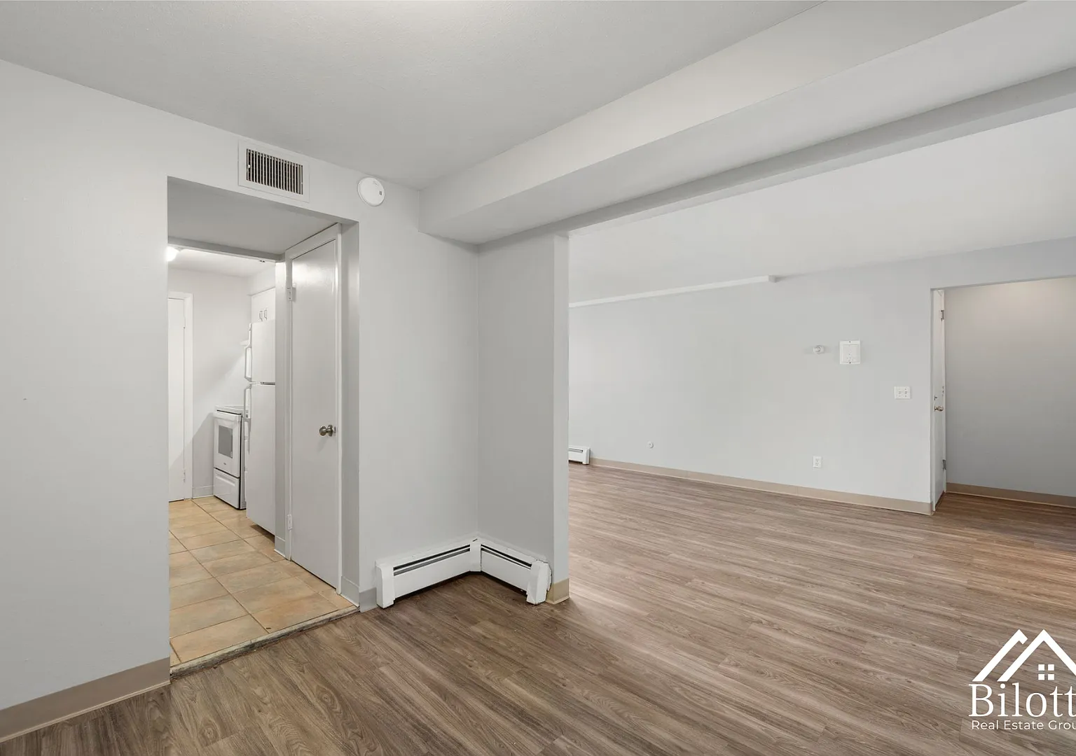 Hillside Terrace Apartments — Photo 3
