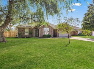 703 Grant Ave, Prairie Grove, AR 72753