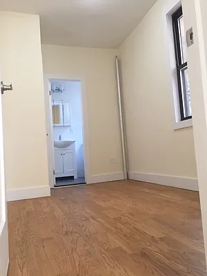 Rented by AJ Clarke | media 19