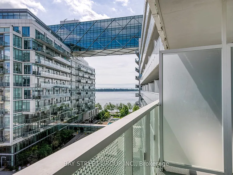 15 Queens Quay E #624 — Photo 20