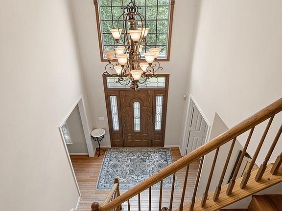 3rd image of 3403 Tudor Dr