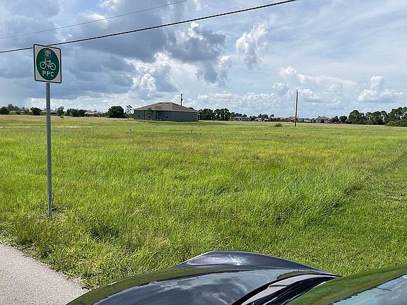 4th image of 3327 Gulfstream Pkwy