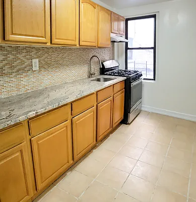 Rented by New York Residence | media 10