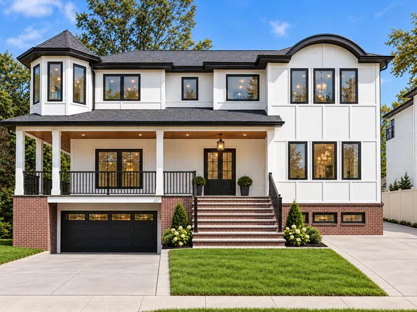 293 Woodvale Avenue image 1 of 3