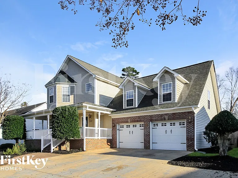 7240 Orchard Path Dr — Photo 2