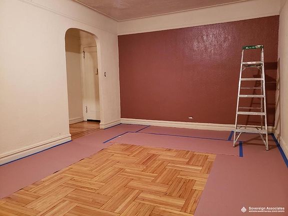 2nd image of 639 W 204th St APT 2B