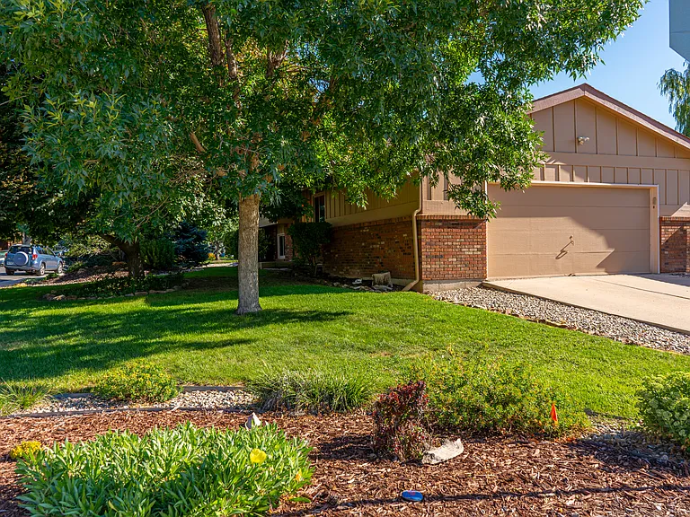 3254 Fernwood Ln — Photo 6