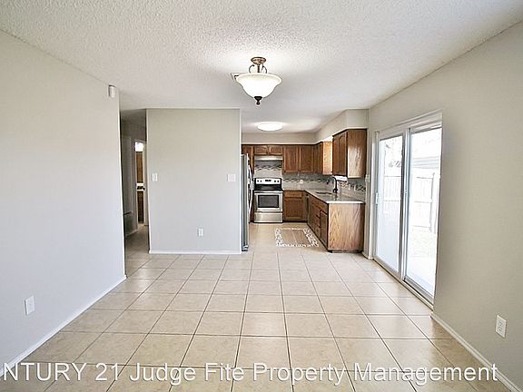 3rd image of 2245 Madrid Ct