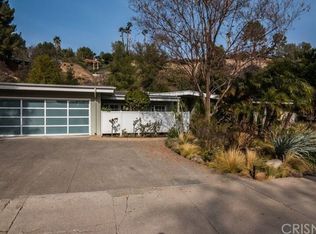 4660 Arriba Dr, Tarzana, CA 91356
