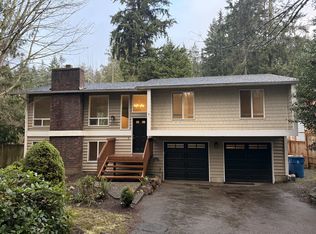 23327 Friar Tuck Ln, Edmonds, WA 98020