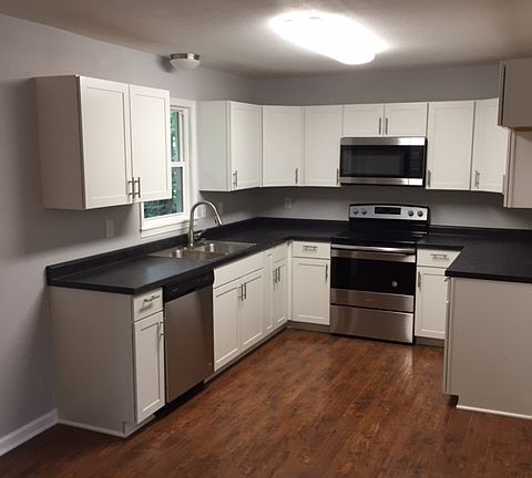 Brand new kitchen!