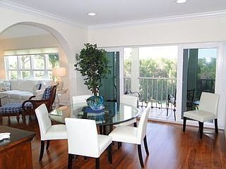 4th image of 4608 Yacht Harbor Dr