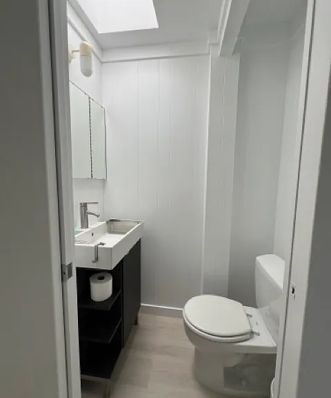 135 Greenmeadow Way — Photo 32