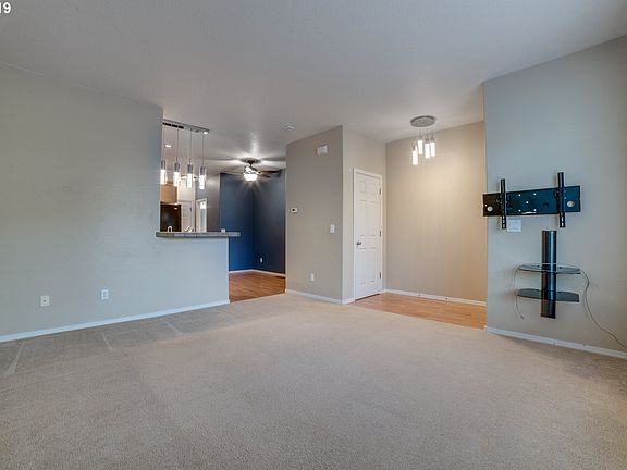 3rd image of 1108 SE Alika Ave