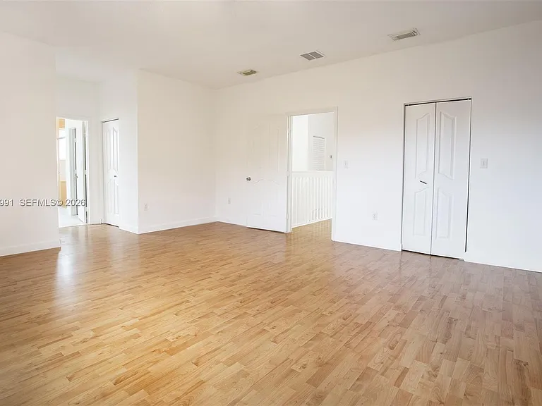 2657 SW 145th Ave — Photo 13