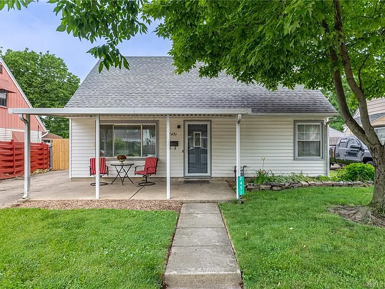 2451 Ned Dr — Photo 3