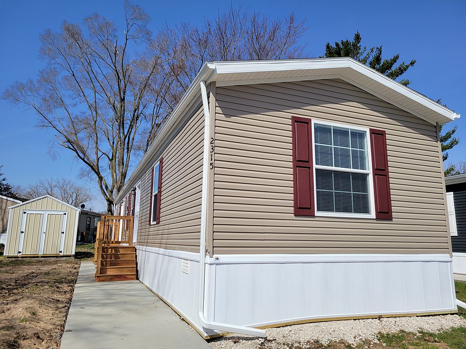 1st image of 2315 S Dundee Ct Lot 35