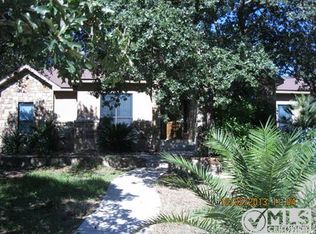 108 Legacy Run Dr, La Vernia, TX 78121