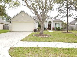 1117 Carriage Ct, Seabrook, TX 77586