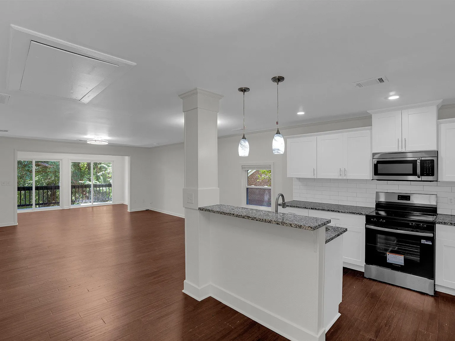 3 bed, 1500 sqft, $1,875 — Photo 4