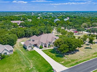 345 Sugartree Cir, Lipan, TX 76462