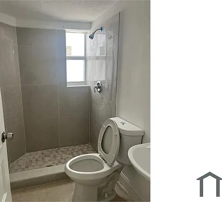 2120 SW 14th Ter #2120 — Photo 8