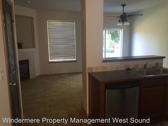 3rd image of 7135 Brunswick Pl NE