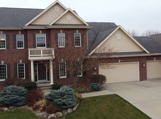 15012 Wilden Dr, Urbandale, IA 50323
