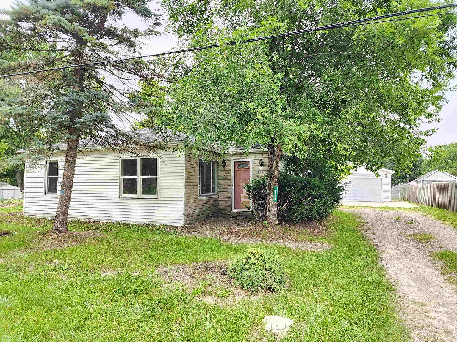 2689 Two Mile Rd, Bay City, MI 48706 Zillow