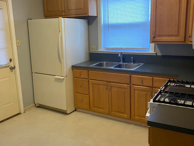 804 Peoria St #1 — Photo 6