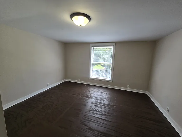 2019 Catalpa St — Photo 11