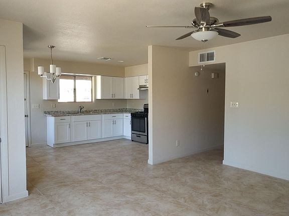 4th image of 2432 N Calle Chihuahua