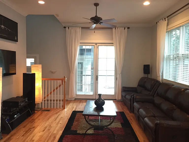 12 Corinne St #B — Photo 5