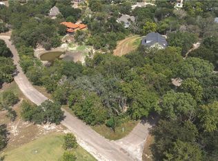 800 Hillcrest Dr, Salado, TX 76571