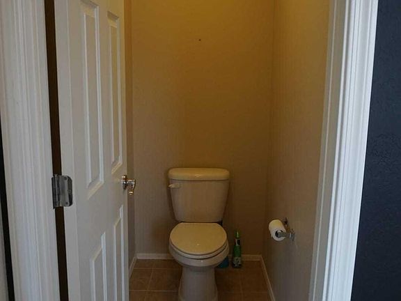 3rd image of 2686 N 73rd Dr