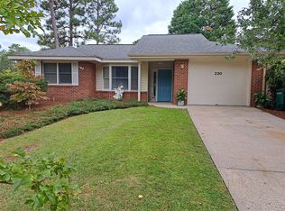 230 Pinehurst Trace Dr, Pinehurst, NC 28374