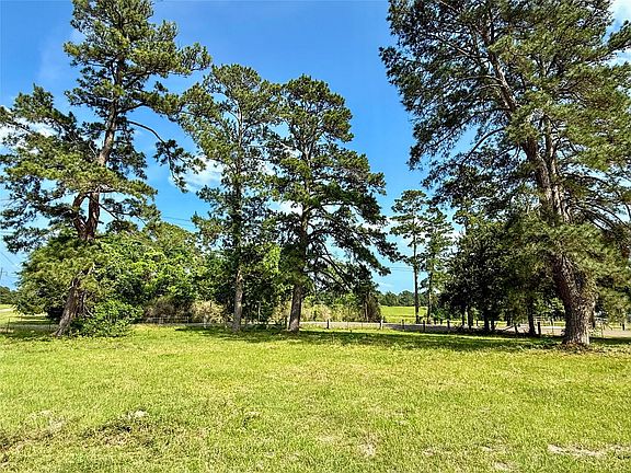 2nd image of County Road 410