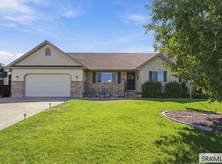 857 S Belle Arbor Dr, Idaho Falls, ID 83406