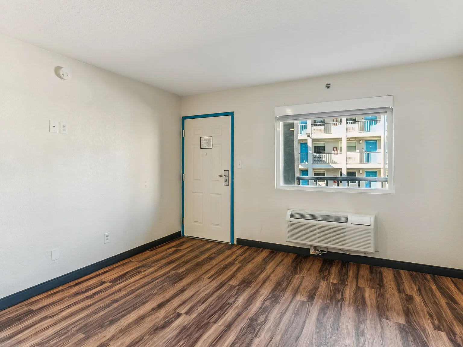 Atrium Flats — Photo 2