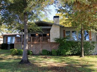 125 Shoreline Cir, Malakoff, TX 75148